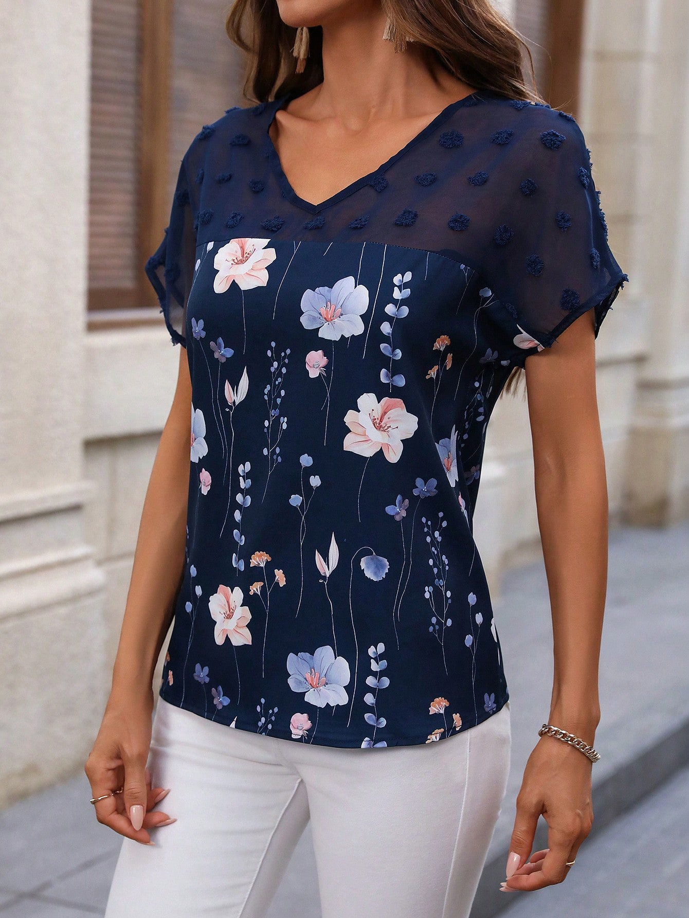 Fashionable New V-neck Printed Lace-panel Short-sleeve TopT-shirt