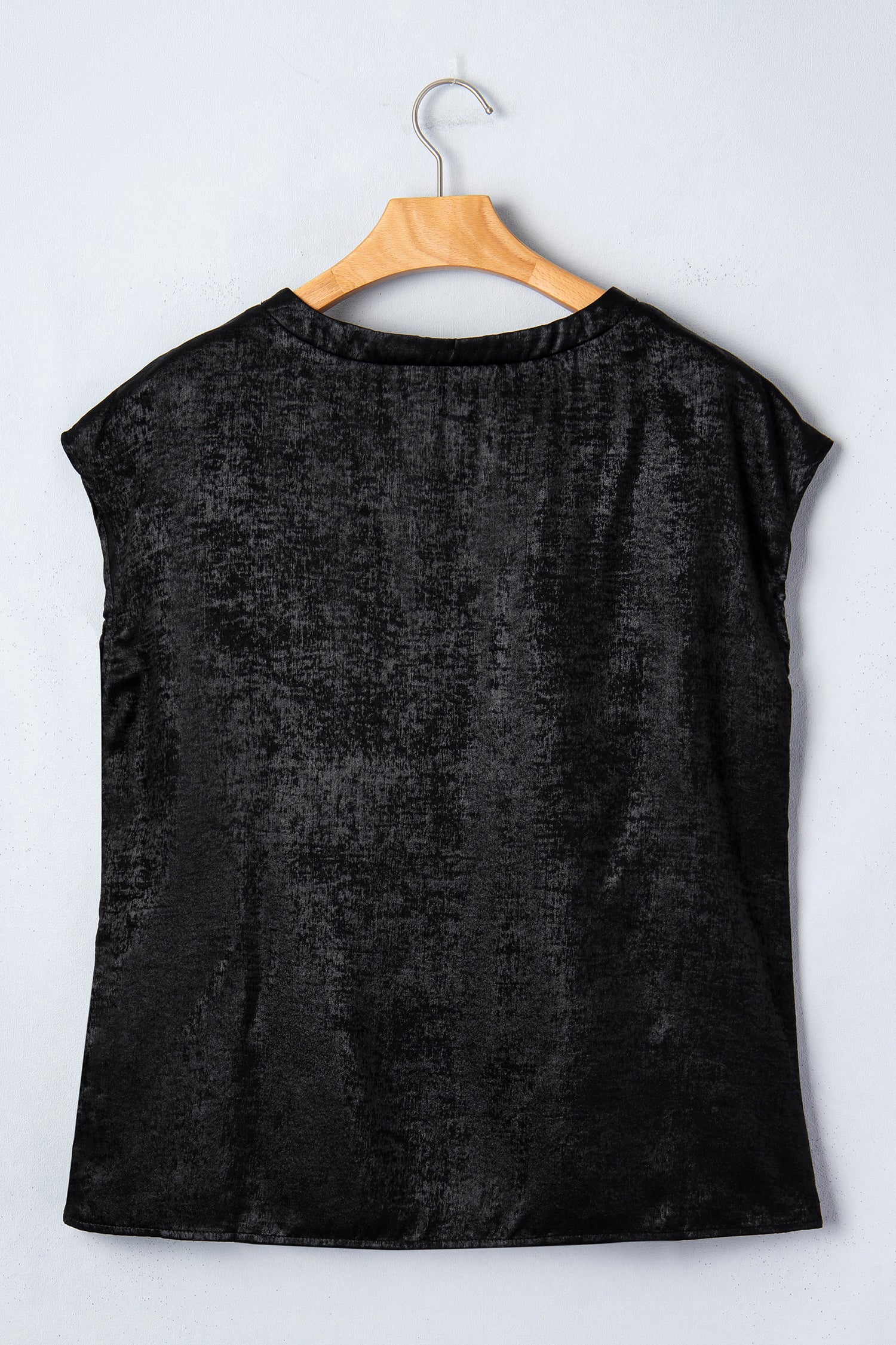 Black Metallic Round Neck Cap Sleeve Tee