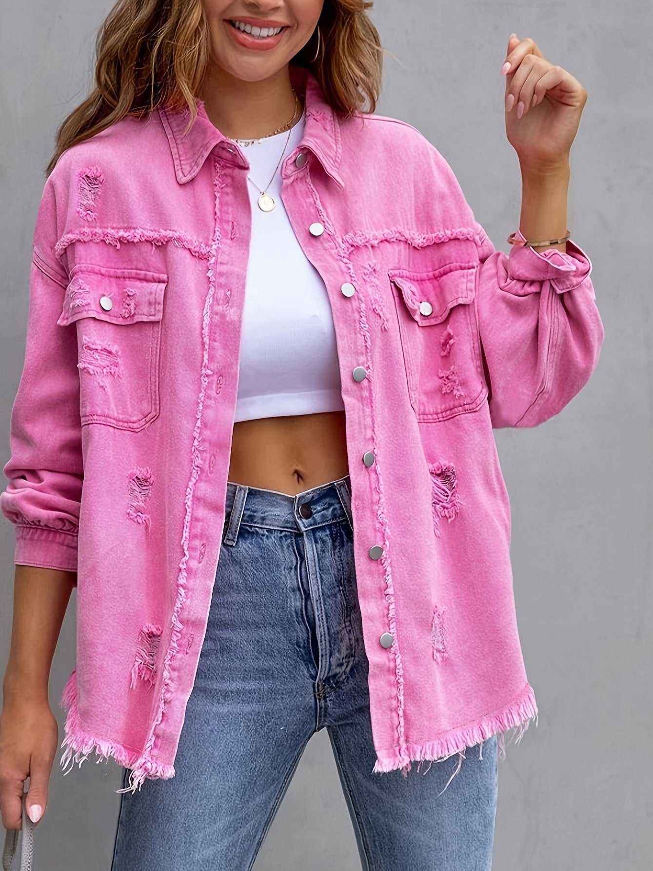 Leisure medium length denim jacket for women's loose and distressed patchwork jacket