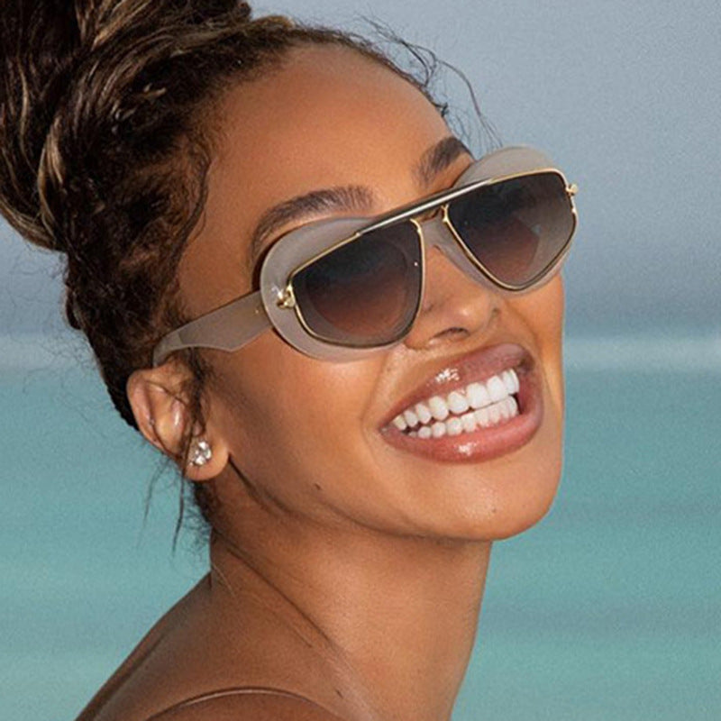 Inflatable bread toad shaped sunglasses, high-end and personalized cat eye sunglasses, internet famous Instagram sunglasses