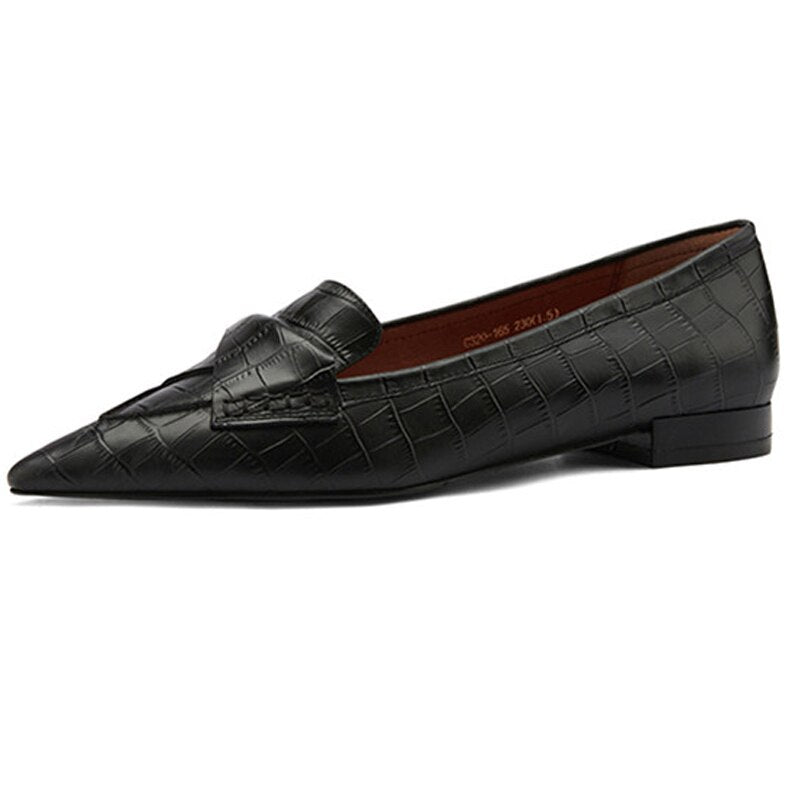 French Style Wear Retro Pointy Flat Heel Shoes For Women