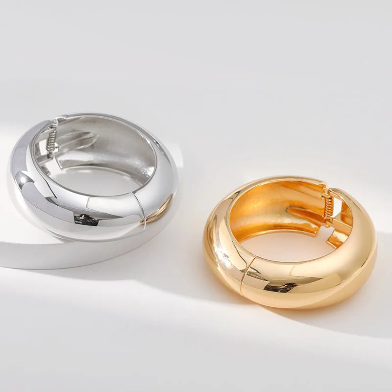 Nueva pulsera exagerada con diseño de círculo liso, pulsera de moda suave personalizada estilo Hip Hop Ins 