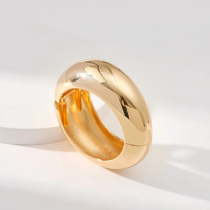 Nueva pulsera exagerada con diseño de círculo liso, pulsera de moda suave personalizada estilo Hip Hop Ins 