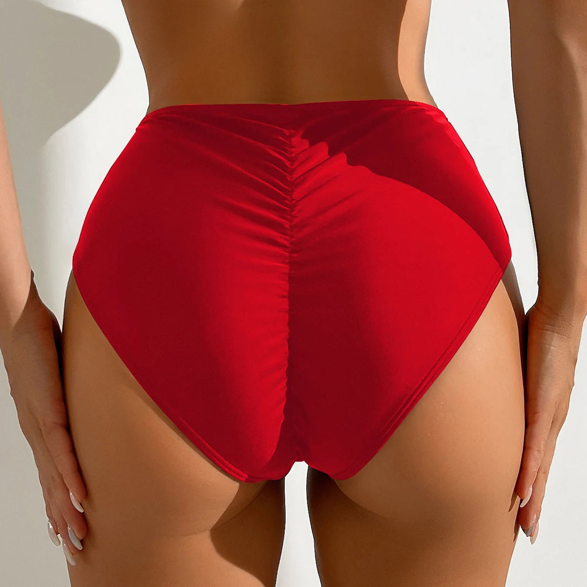 Pantaloncini da spiaggia da donna in puro colore push up a vita alta pantaloni corti a triangolo in tessuto tinta unita bikini design senso costume da bagno