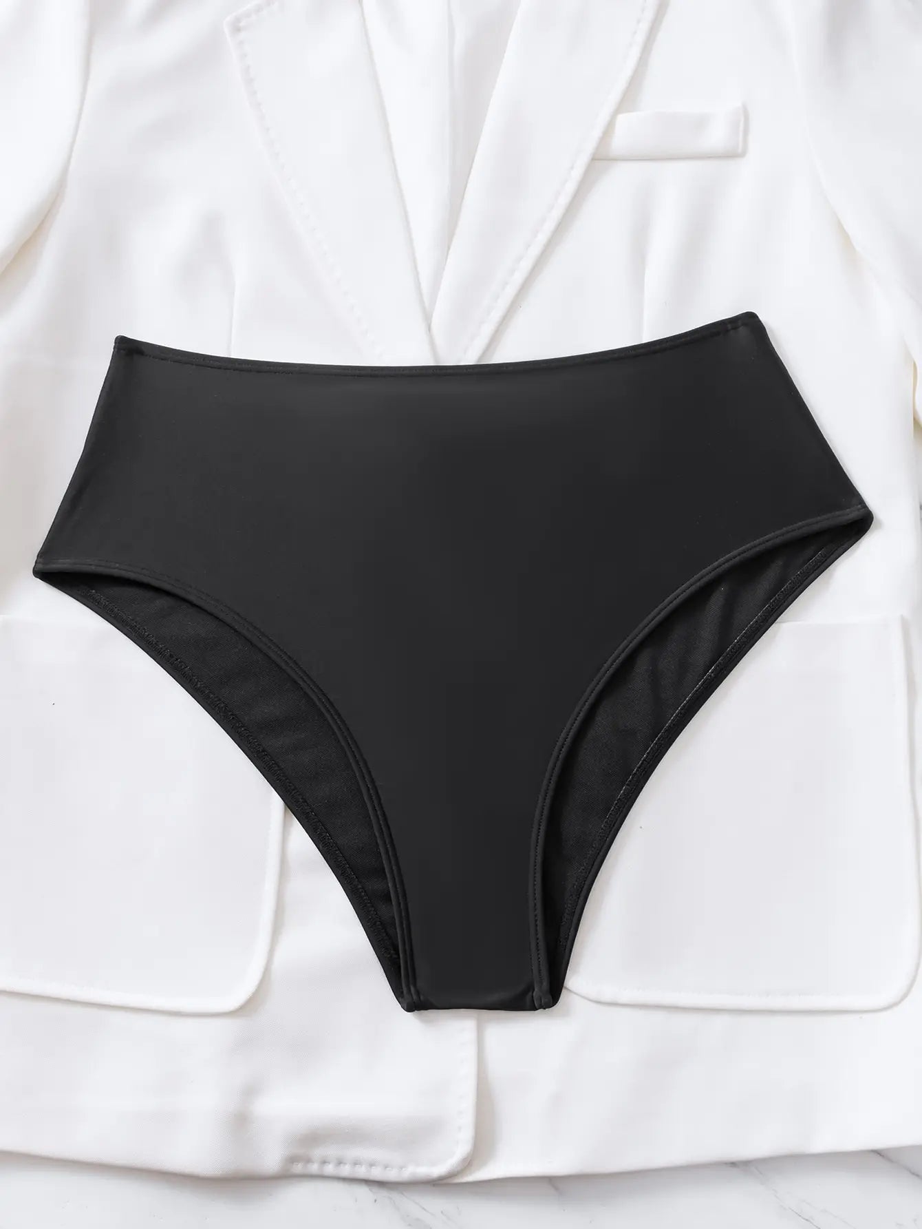 Pantaloncini da spiaggia da donna in puro colore push up a vita alta pantaloni corti a triangolo in tessuto tinta unita bikini design senso costume da bagno