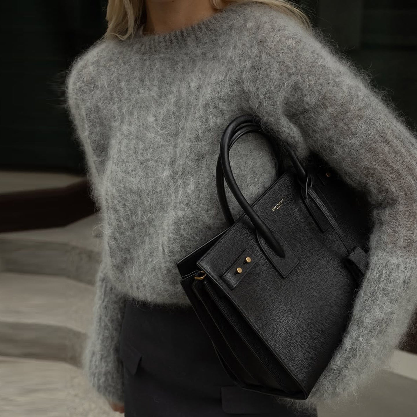 French Chic Style Retro Round Neck Loose And Versatile Knitted Top