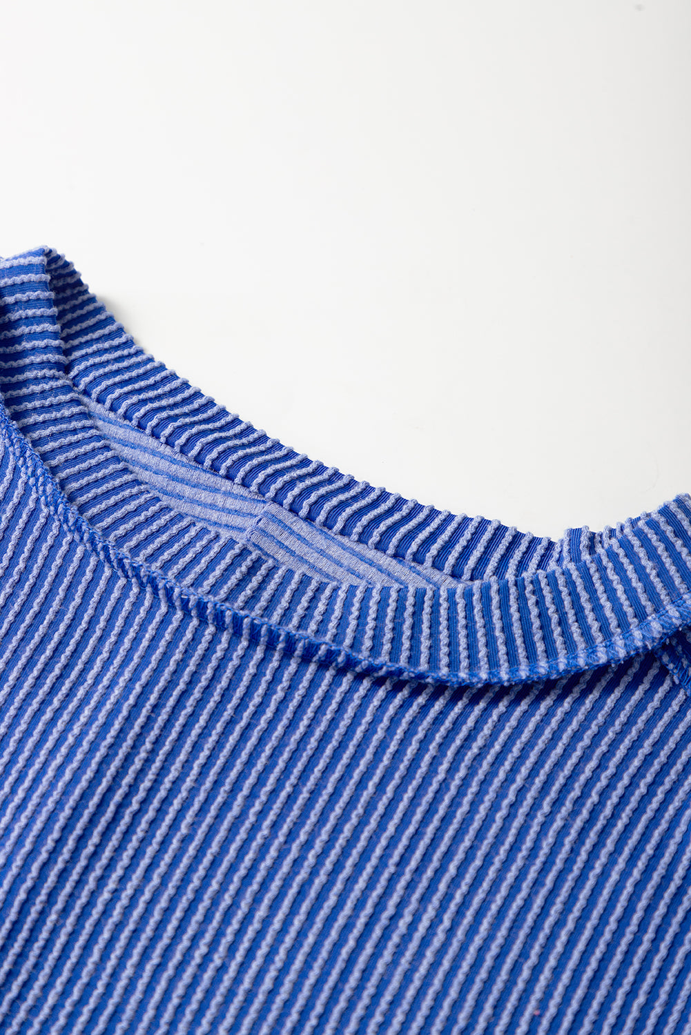 Bonbon Textured Knit Exposed Stitching T-shirt
