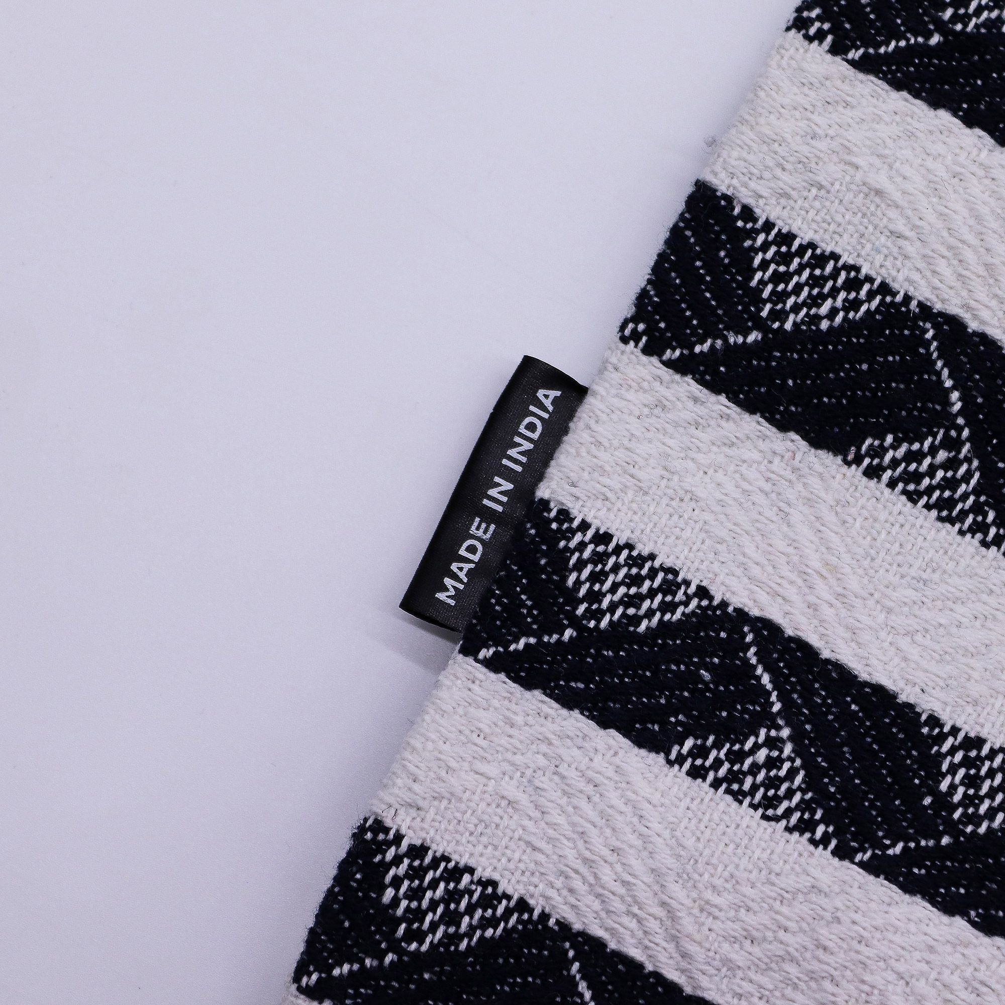 Nomad Sari Jacquard Natural Nomad Carryall Bags - Atlas Nomad