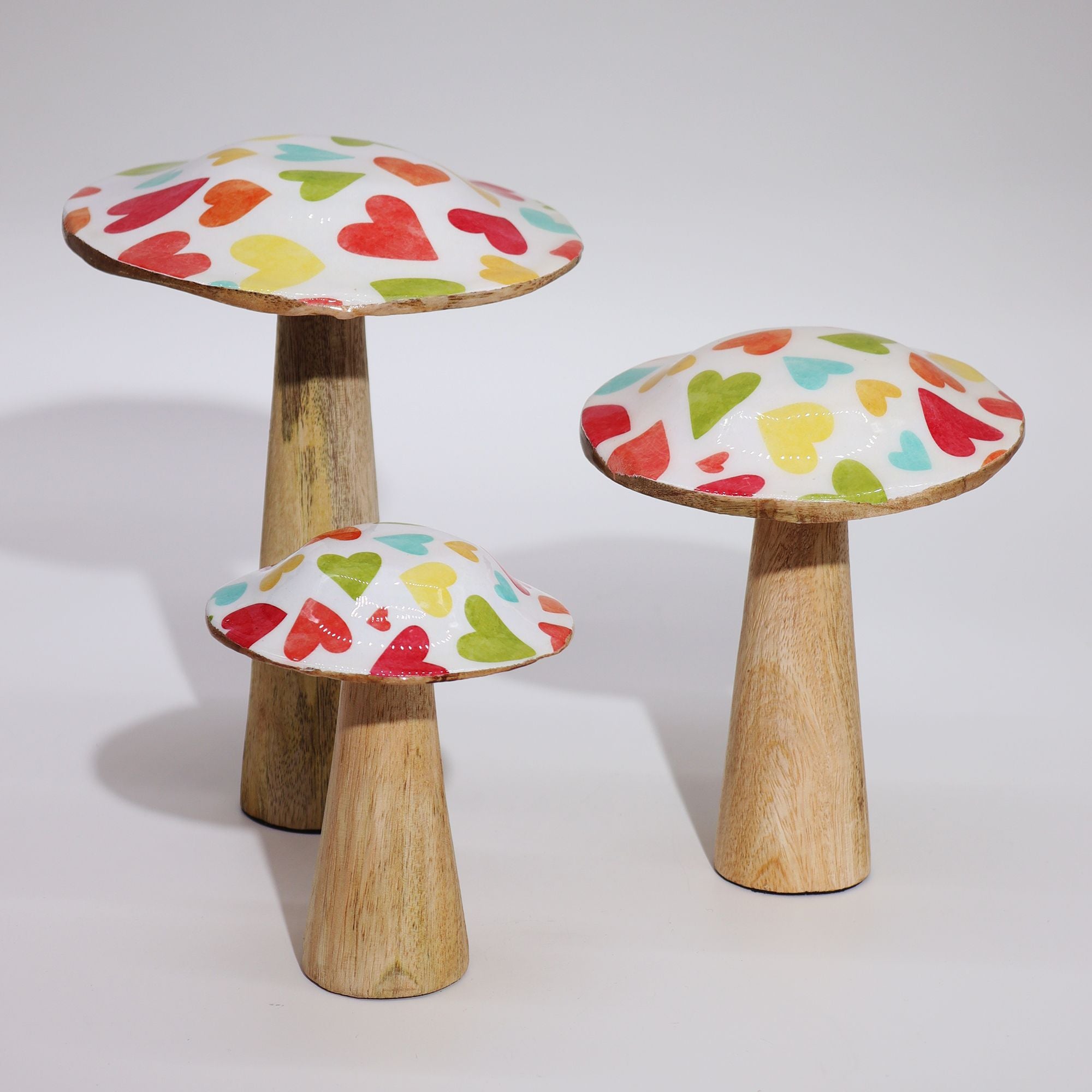 Med Wooden Mushroom - Pastel Hearts
