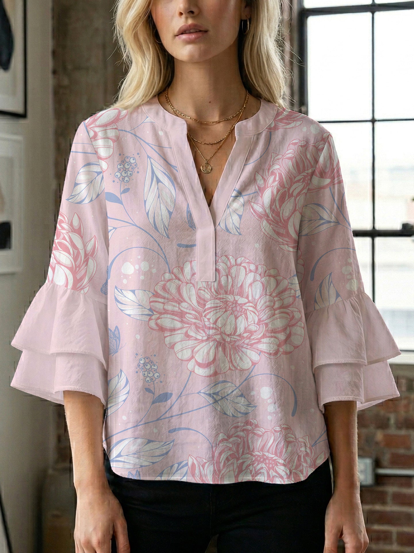 Women's Digital Print Puff Sleeve Top