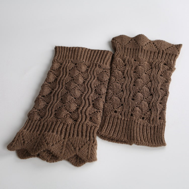 Women's Warm Fashionable Short Hollow Socks