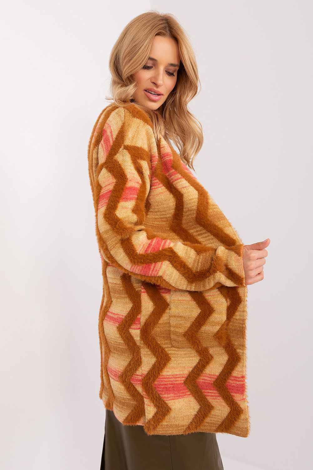  Cardigan model 188850 AT 