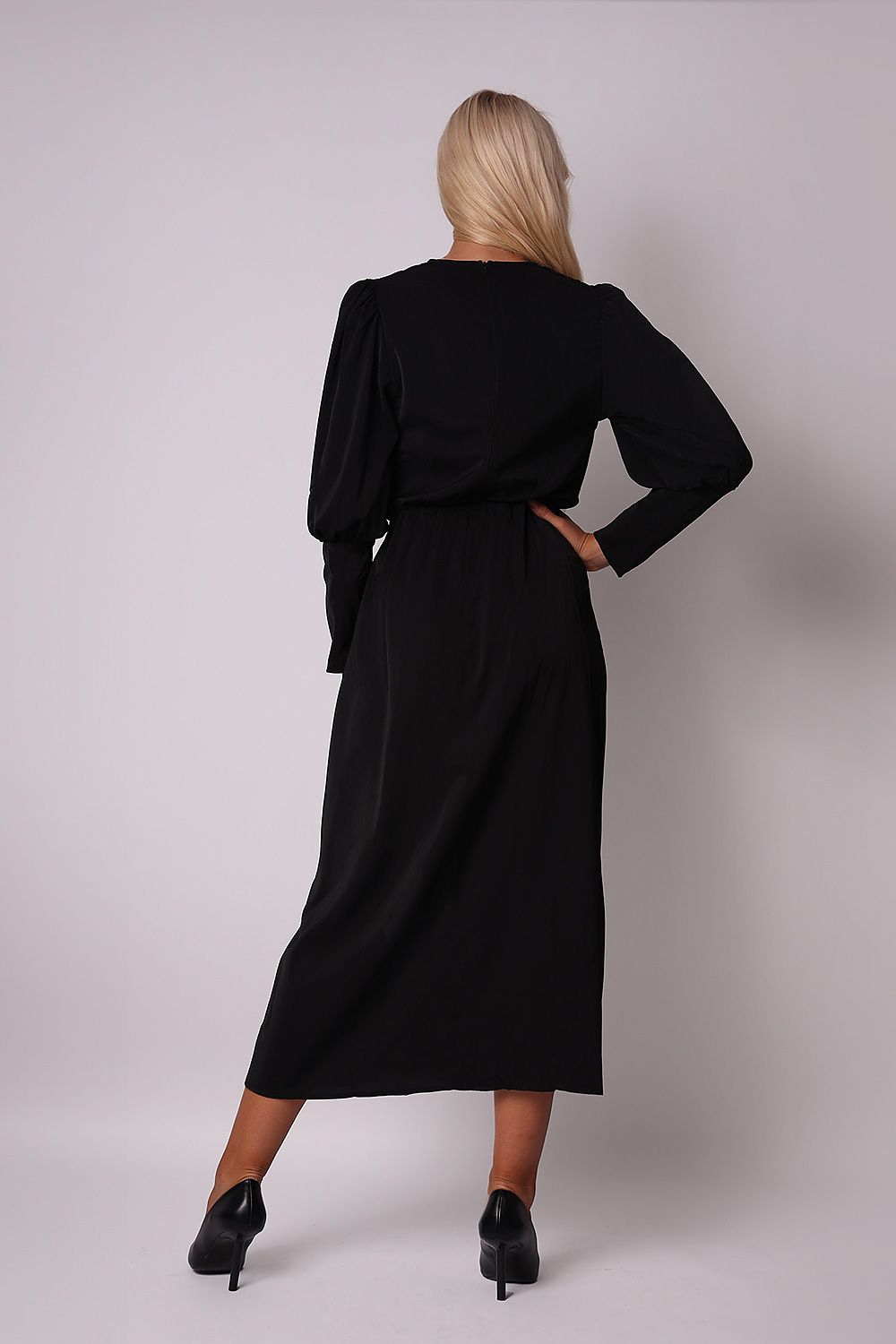 Evening dress model 191934 Ax Paris