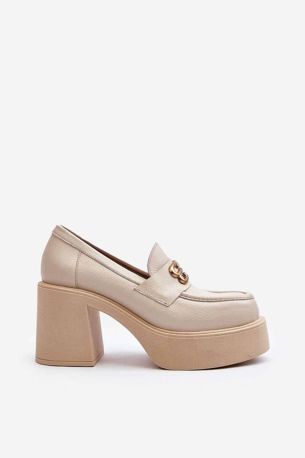 Heeled low shoes model 193930 Step in style