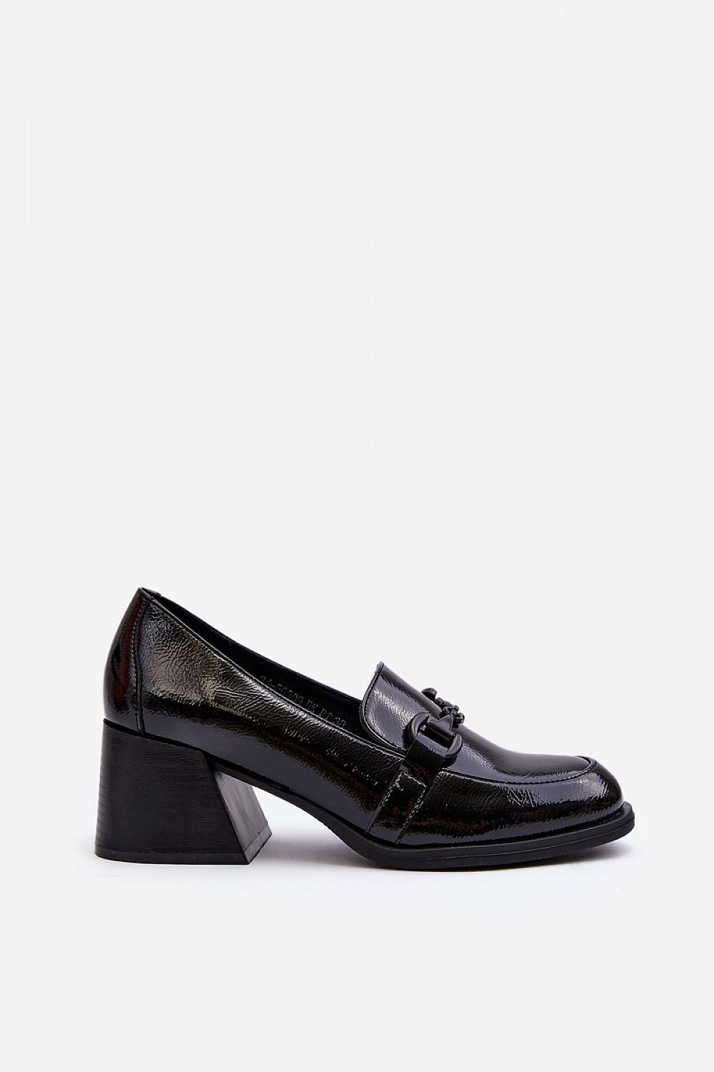 Heeled low shoes model 192916 Step in style 