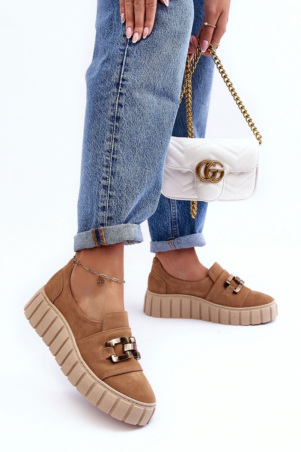  Low Shoes model 193139 Step in style 