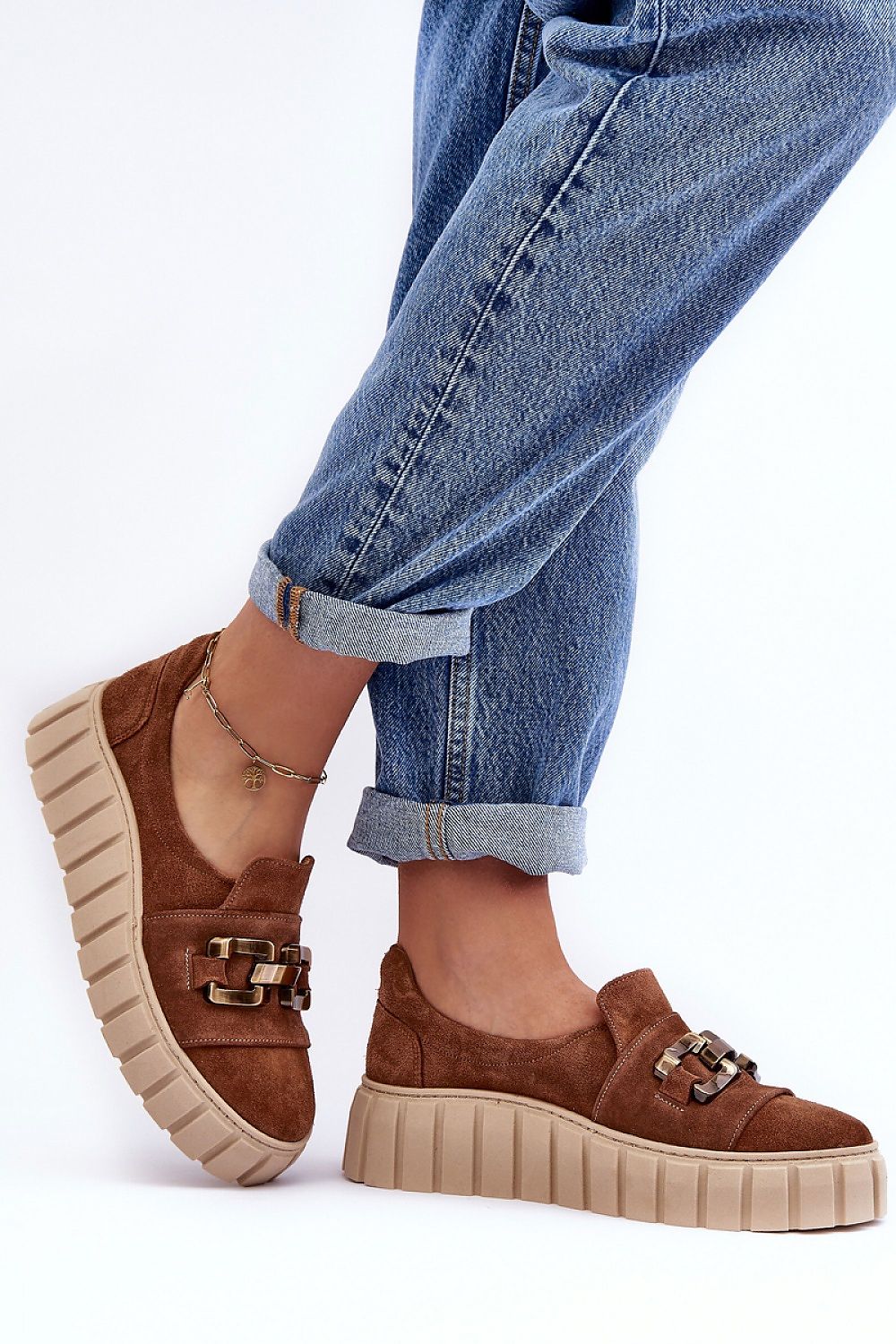 Low Shoes model 193142 Step in style 
