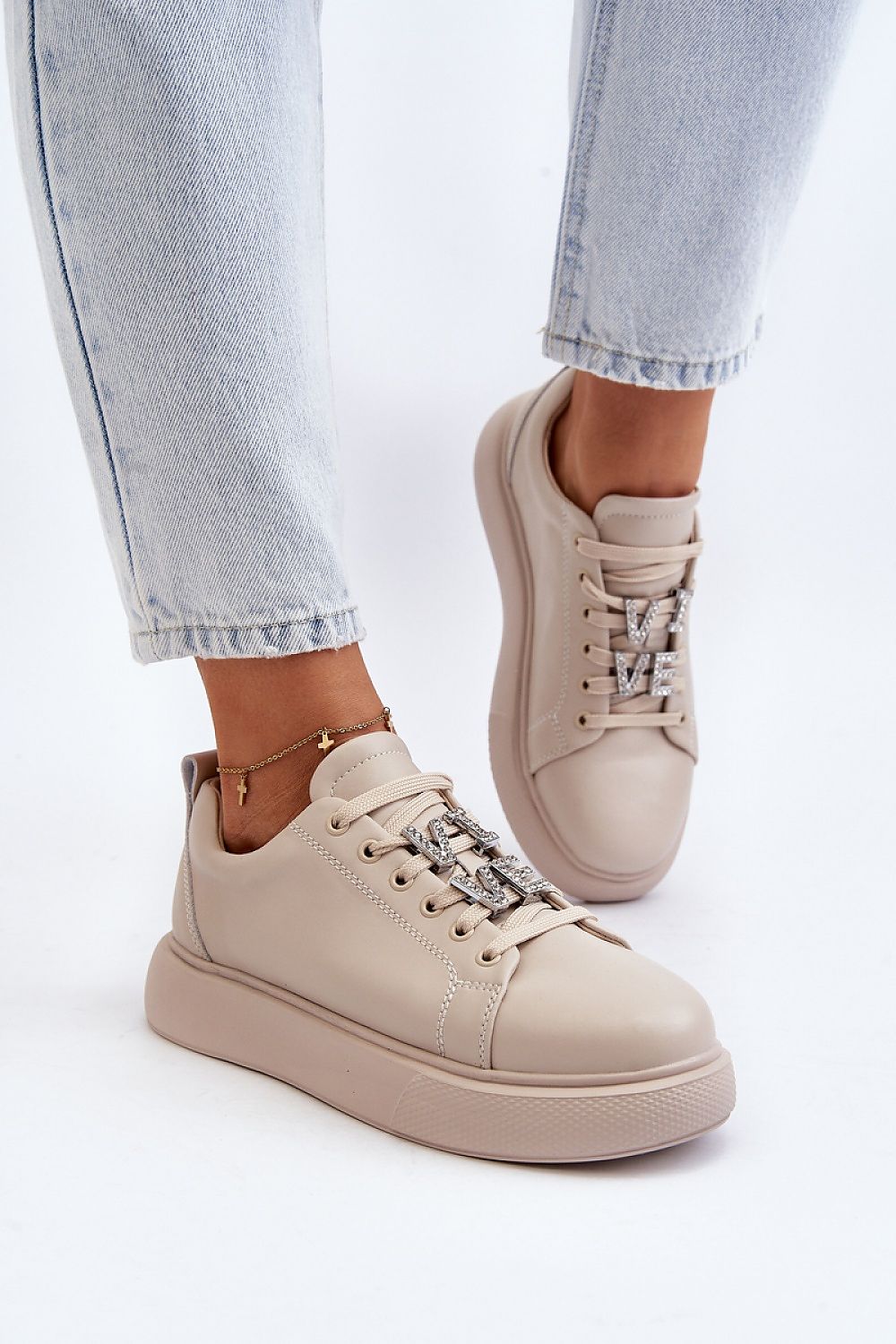  Sport Shoes model 193513 Step in style 