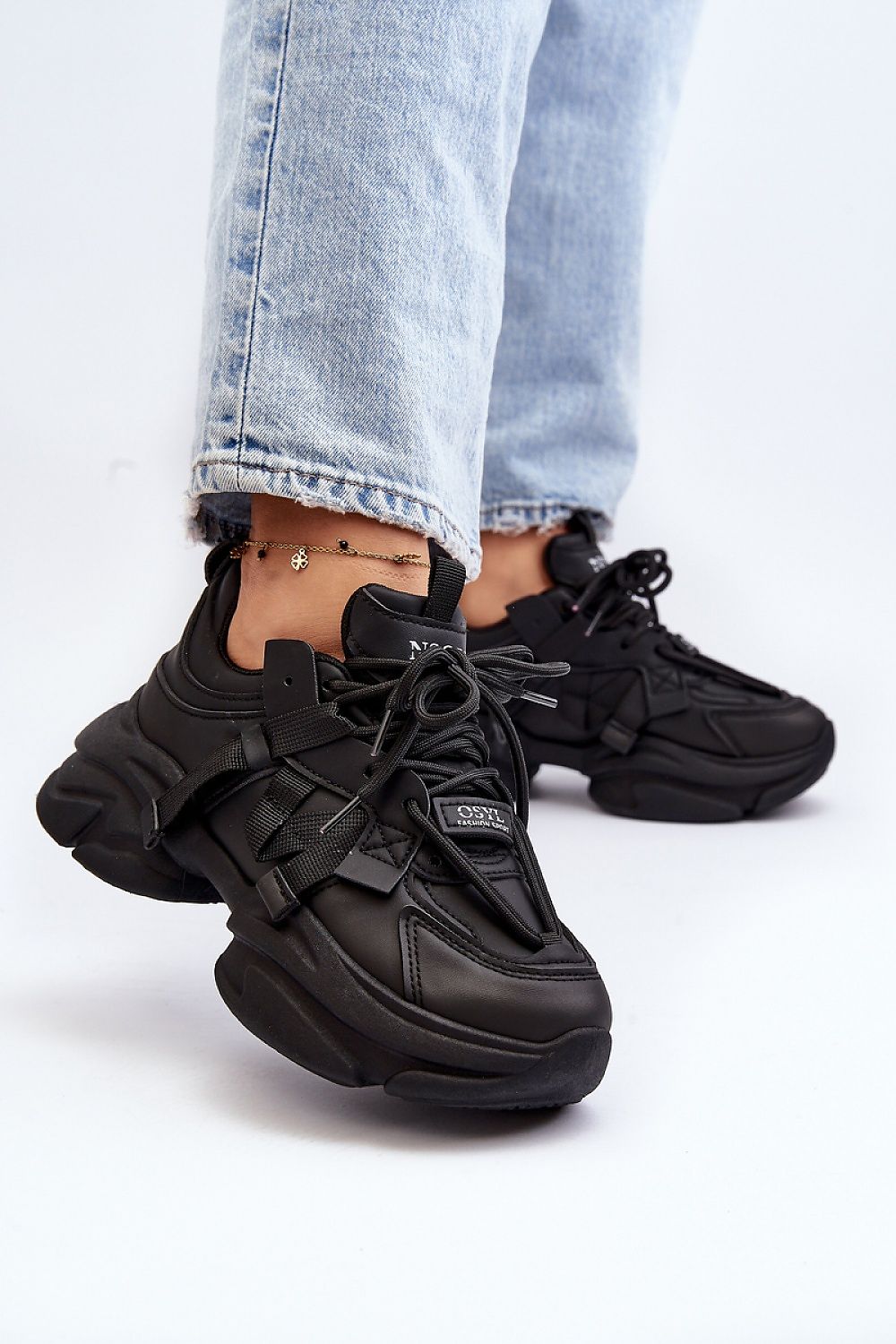  Sport Shoes model 193518 Step in style 