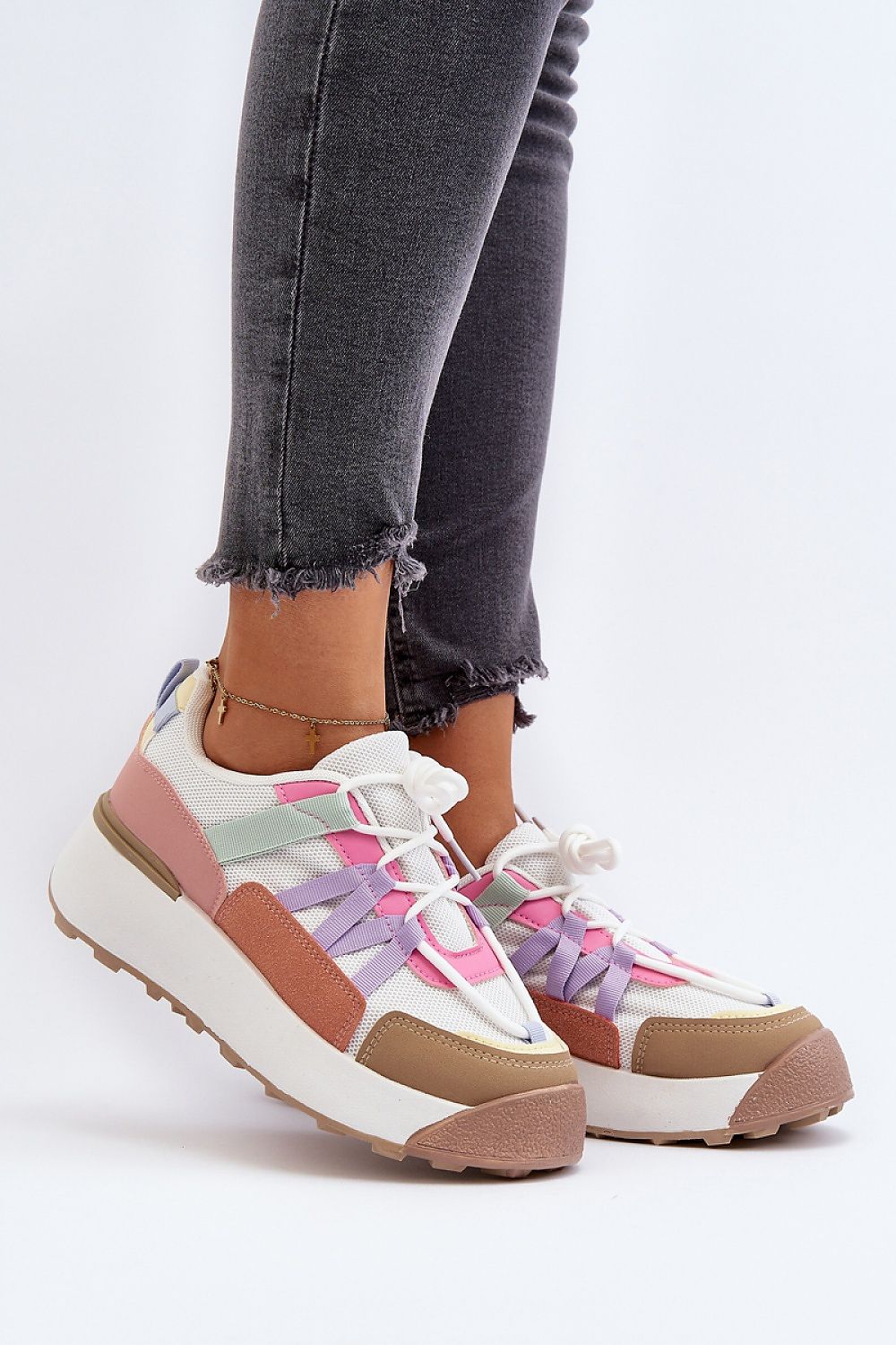  Sport Shoes model 193532 Step in style 