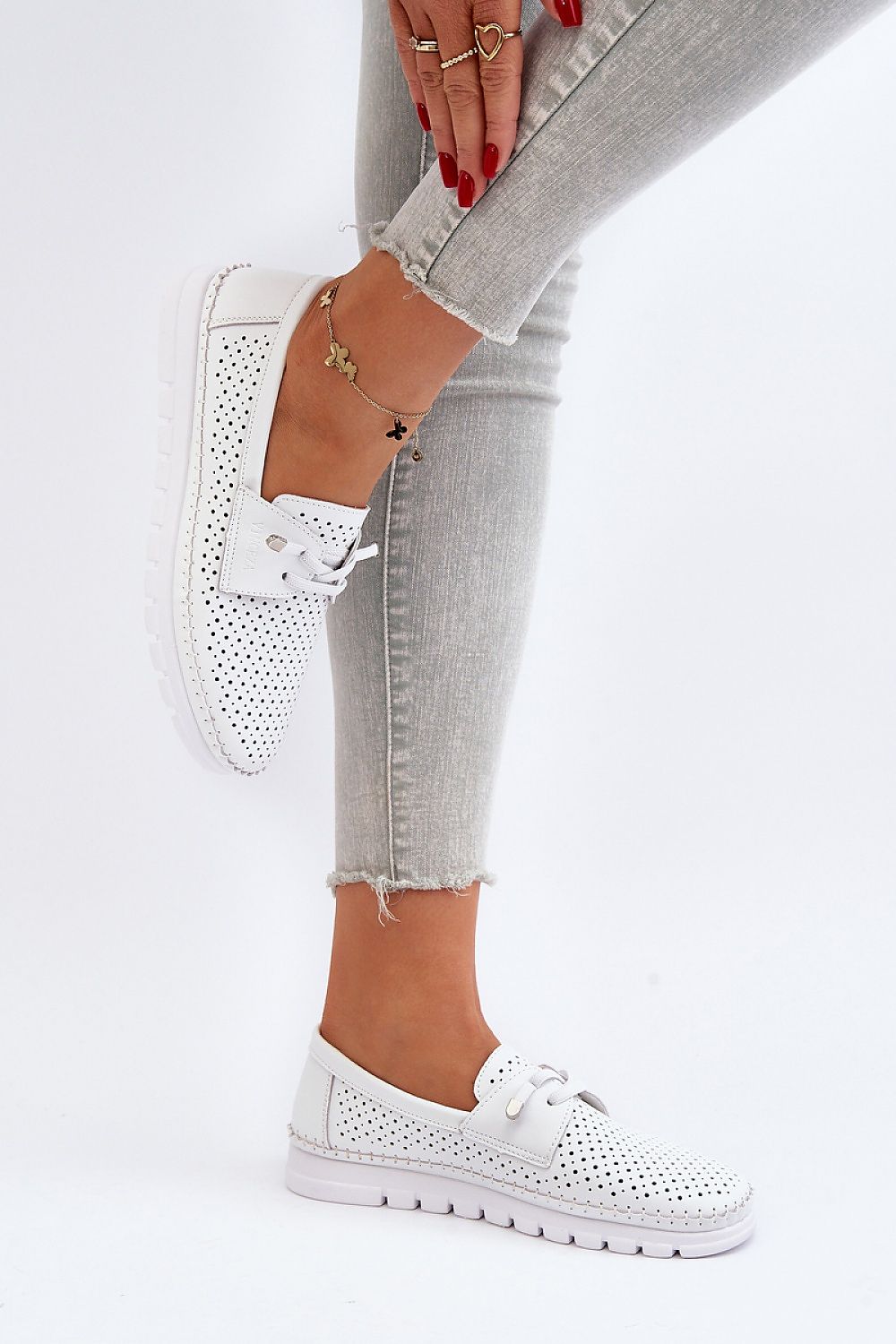  Low Shoes model 193931 Step in style 