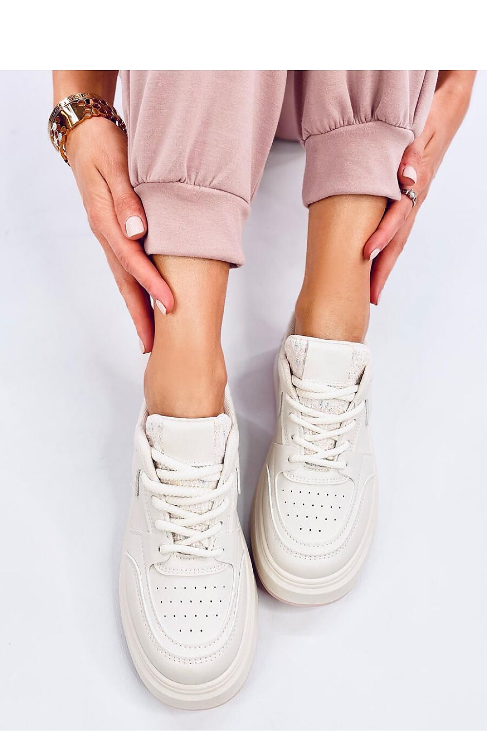  Sport Shoes model 194046 Inello 