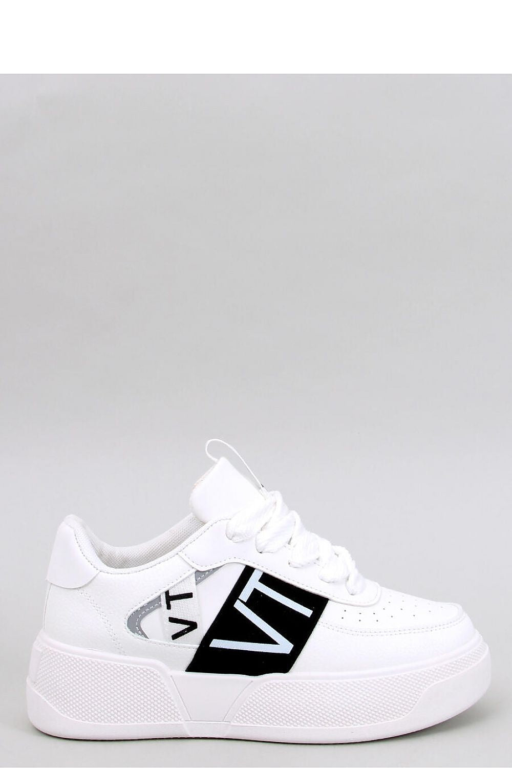  Sport Shoes model 194048 Inello 