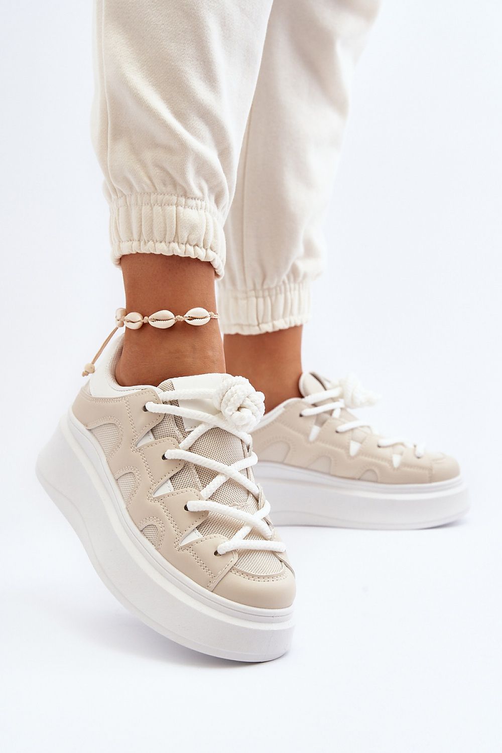  Sport Shoes model 194143 Step in style 