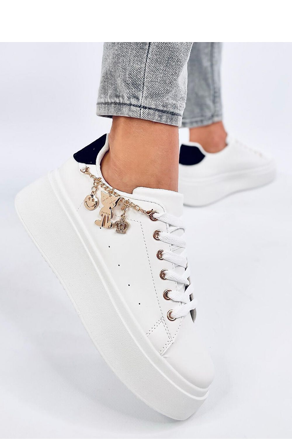  Sport Shoes model 194238 Inello 