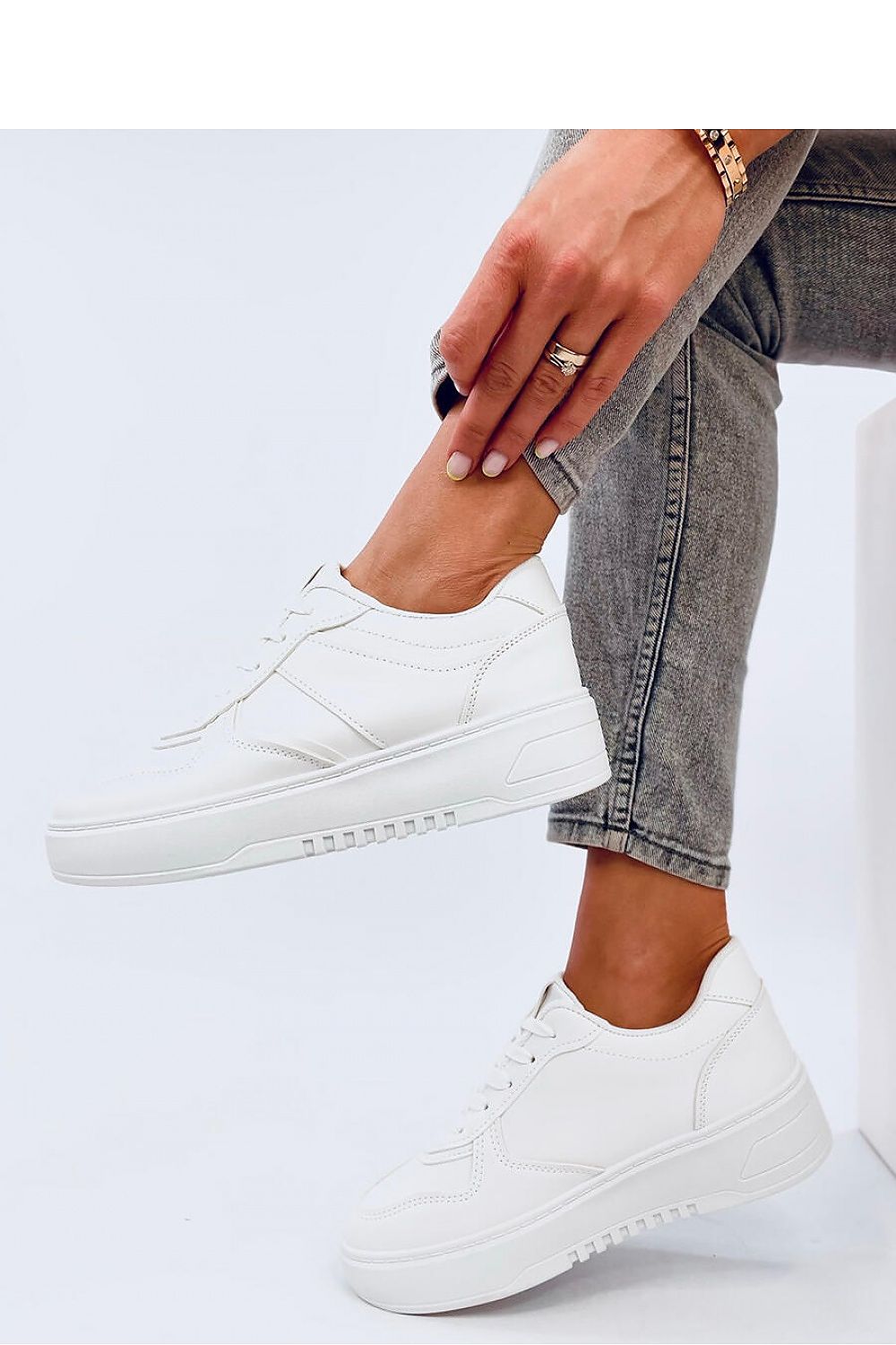  Sport Shoes model 194636 Inello 