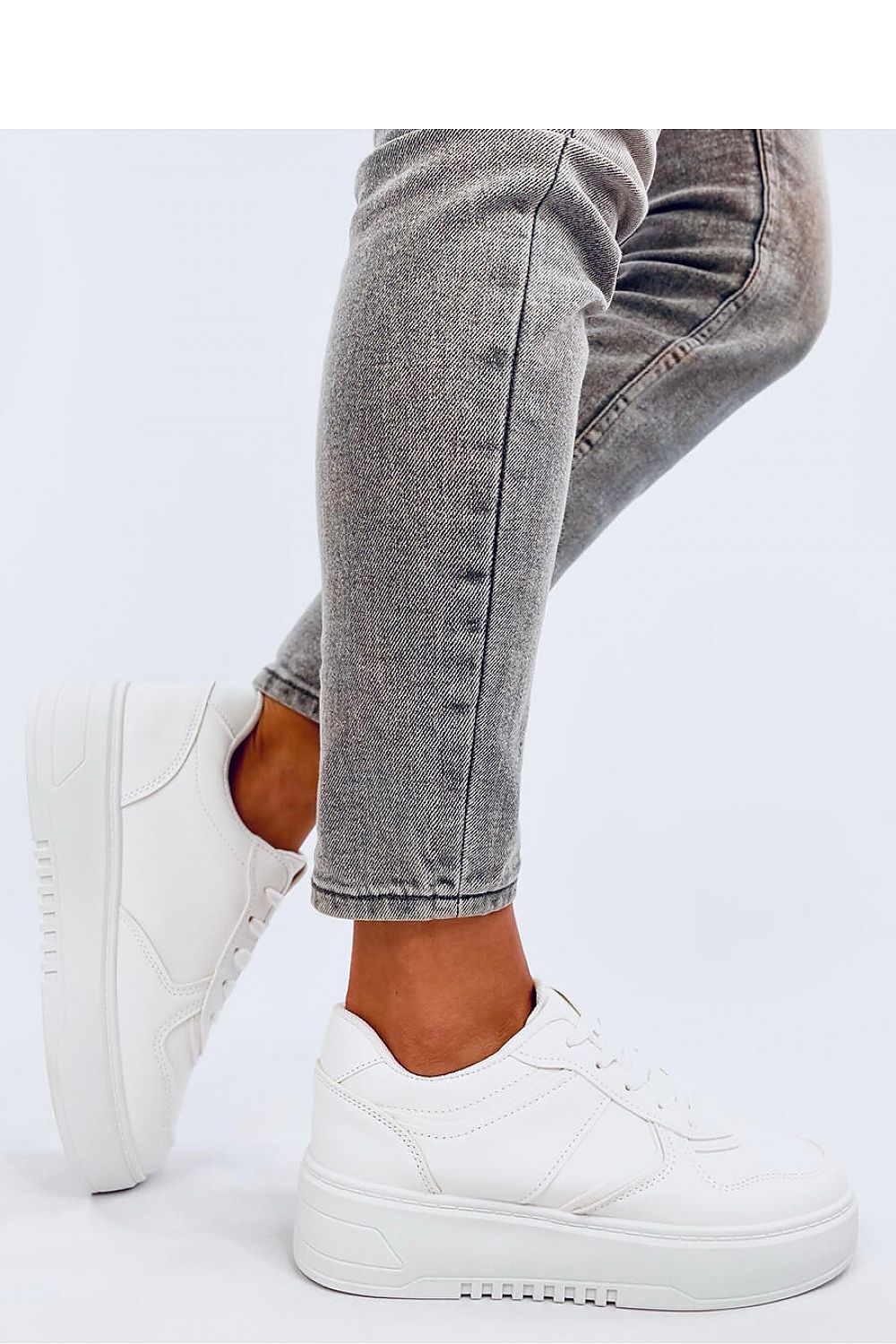  Sport Shoes model 194636 Inello 