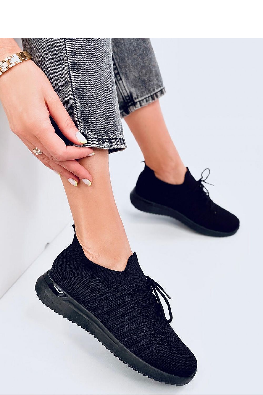  Sport Shoes model 195131 Inello 