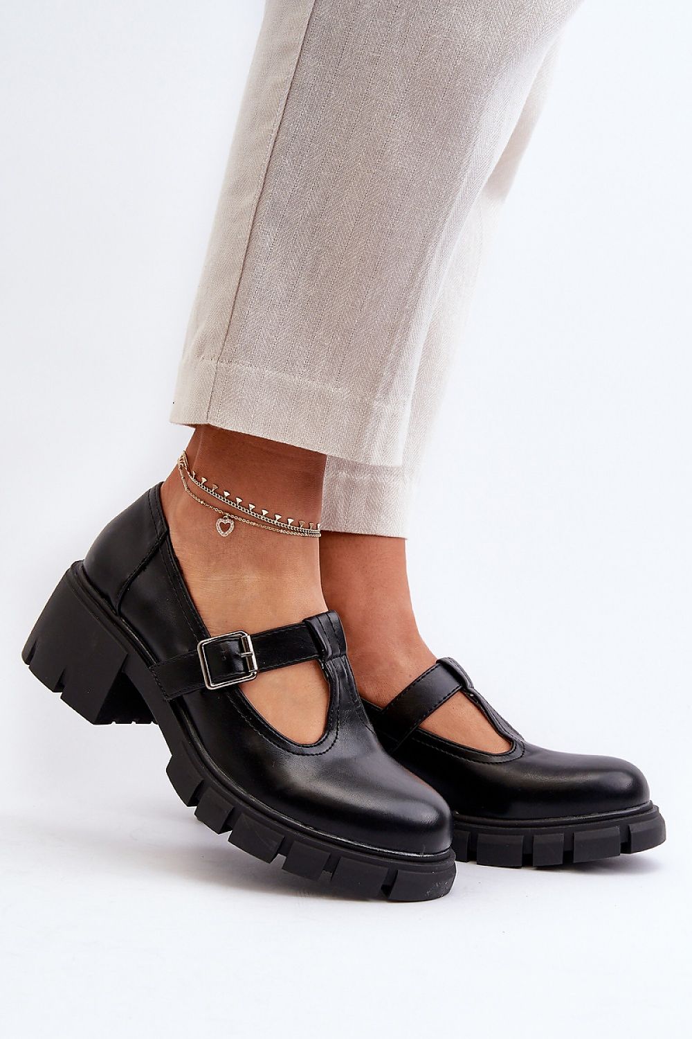  Heeled low shoes model 195399 Step in style 