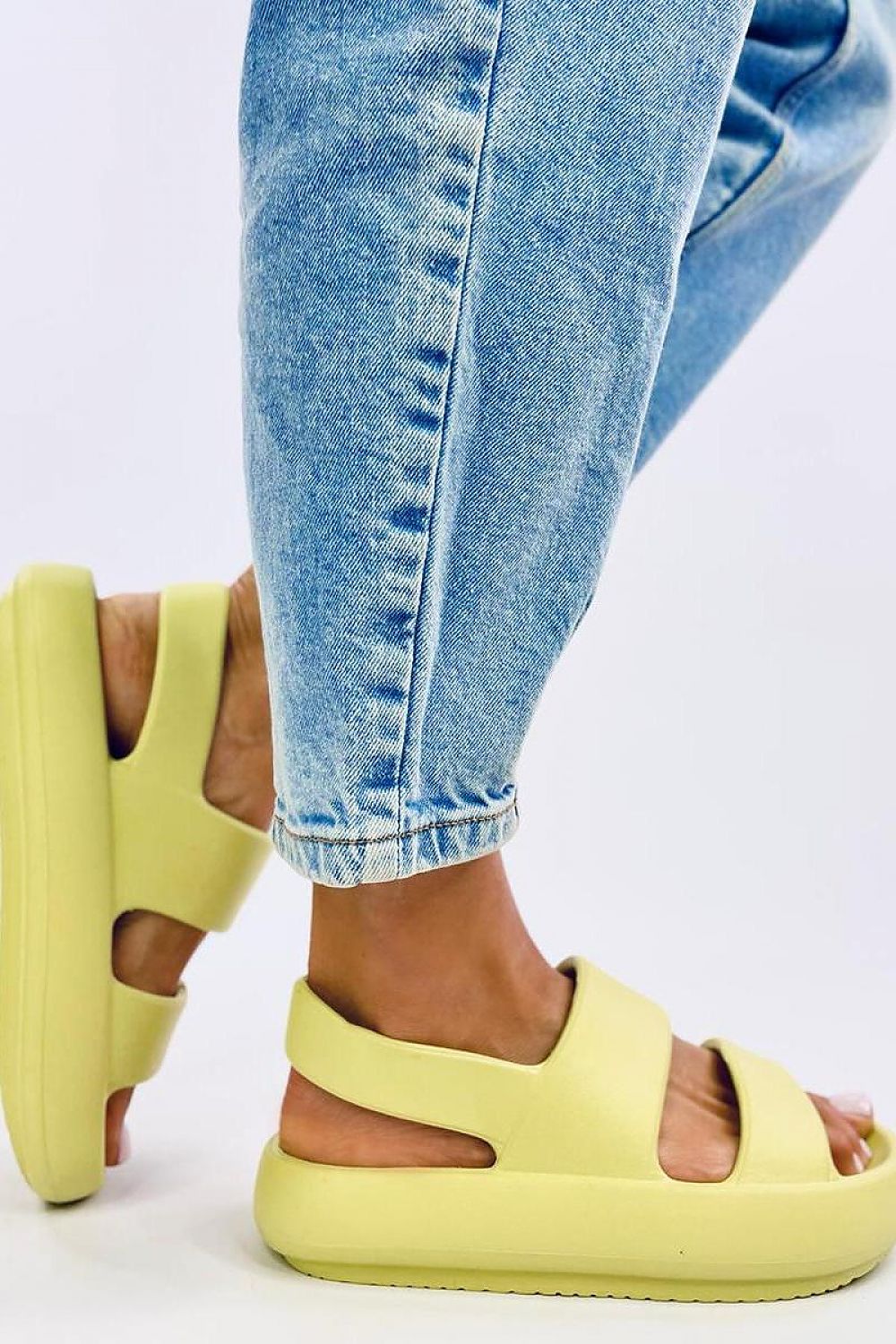  Sandals model 195643 Inello 