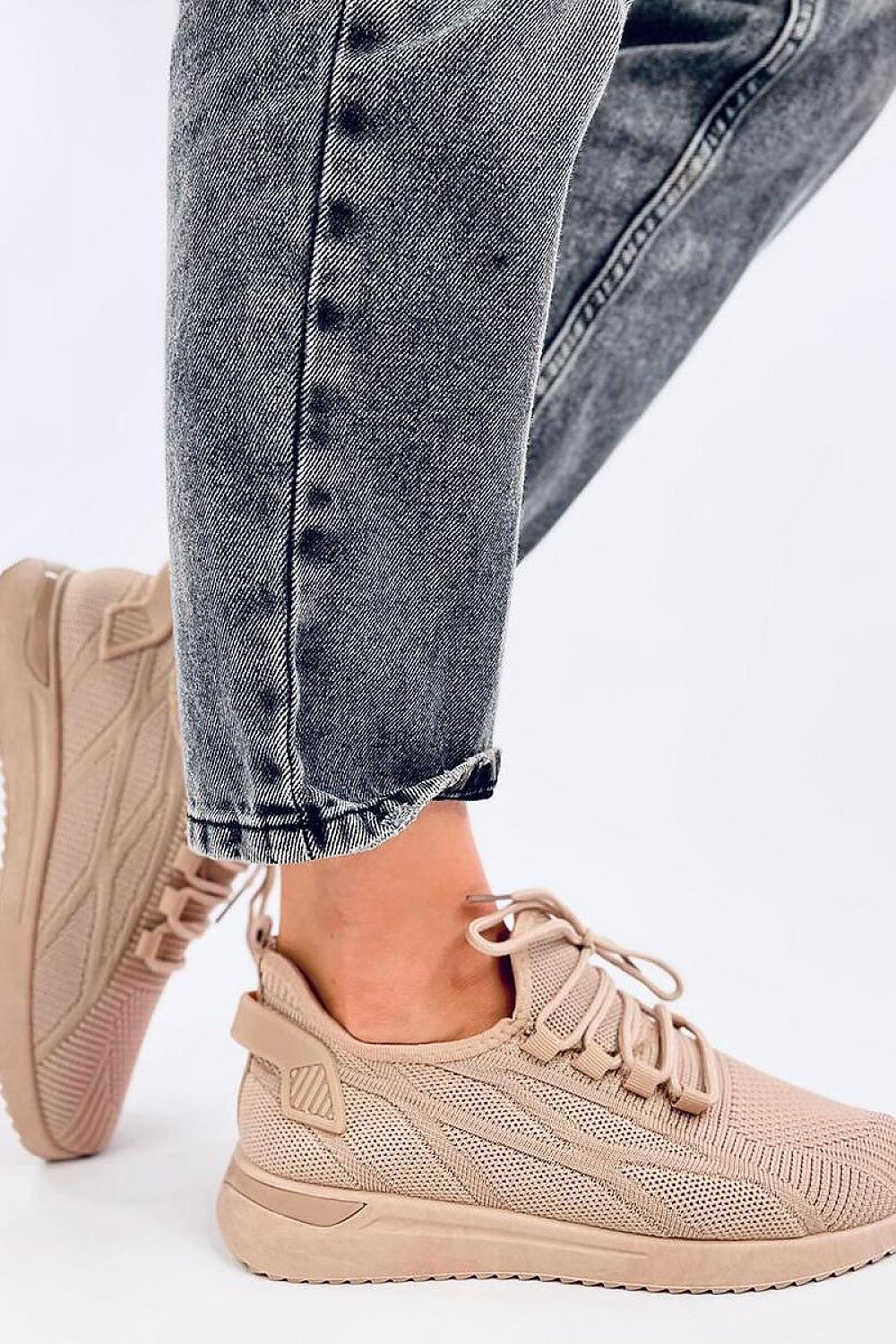  Sport Shoes model 196002 Inello 