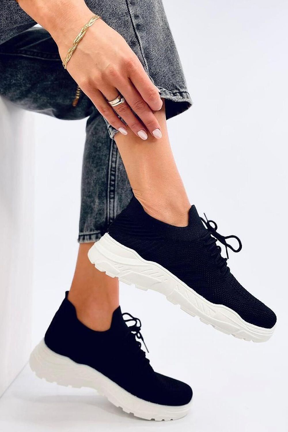  Sport Shoes model 196038 Inello 