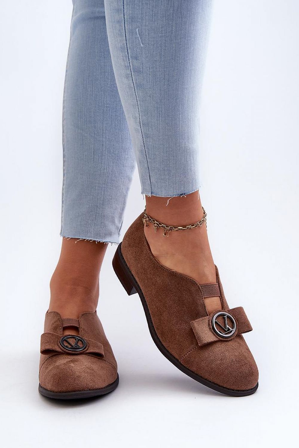  Low Shoes model 196314 Step in style 