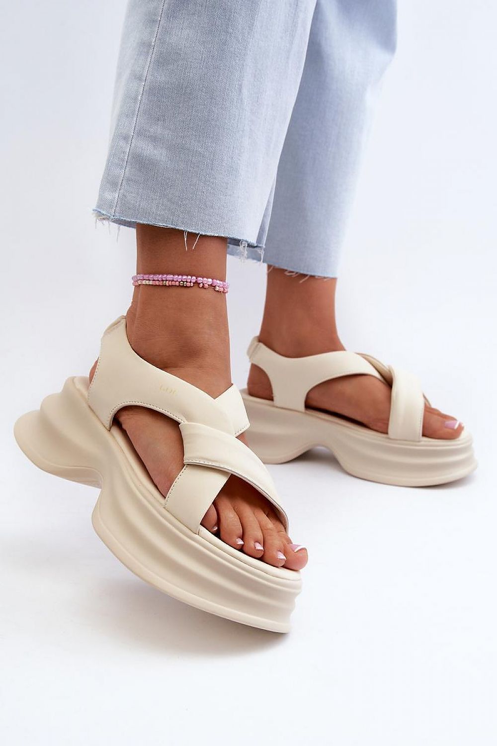  Sandals model 196337 Step in style 