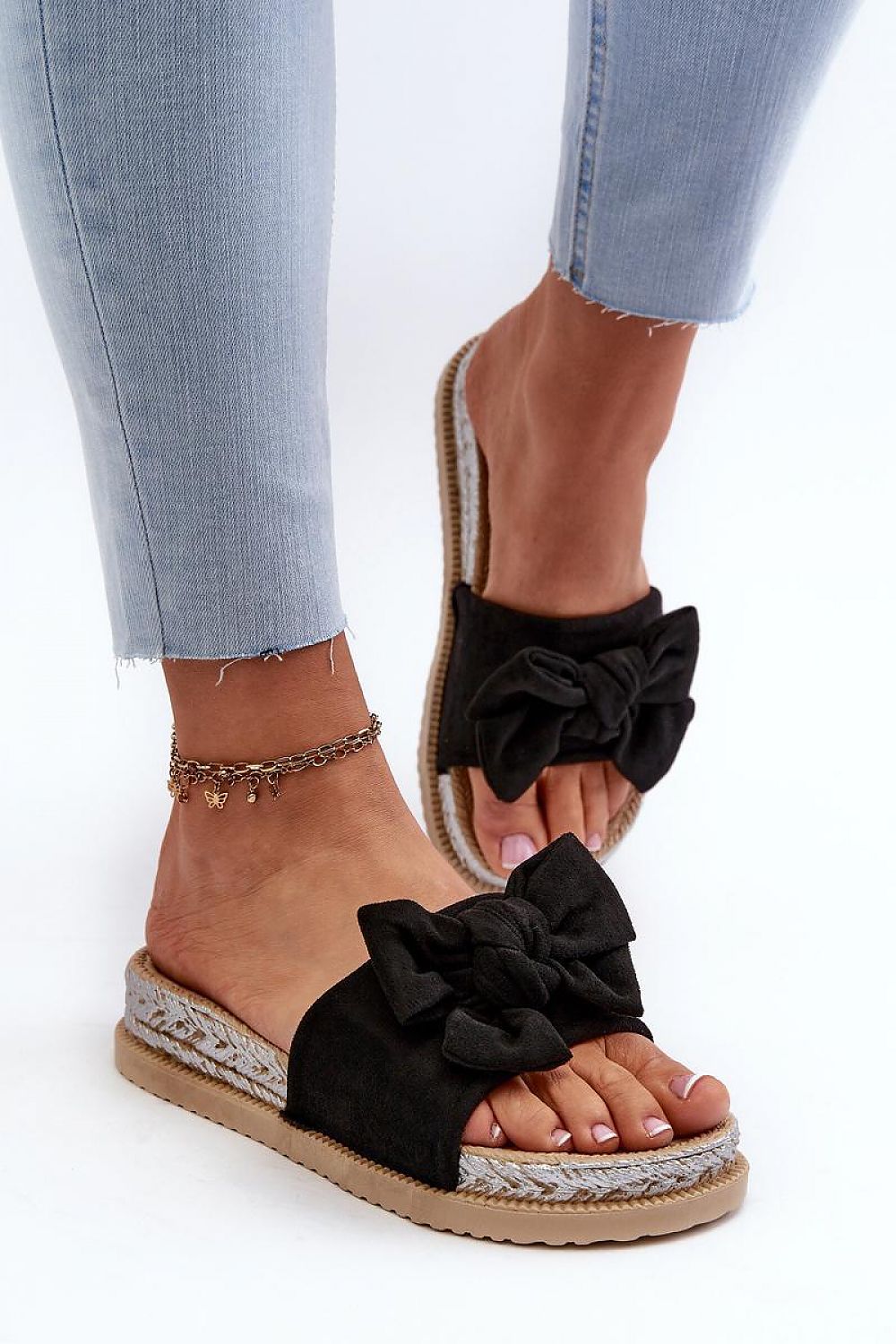  Flip-flops model 196418 Step in style 