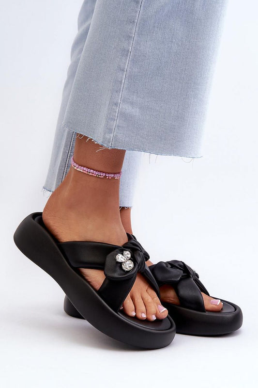 Flip-flops model 196419 Step in style 