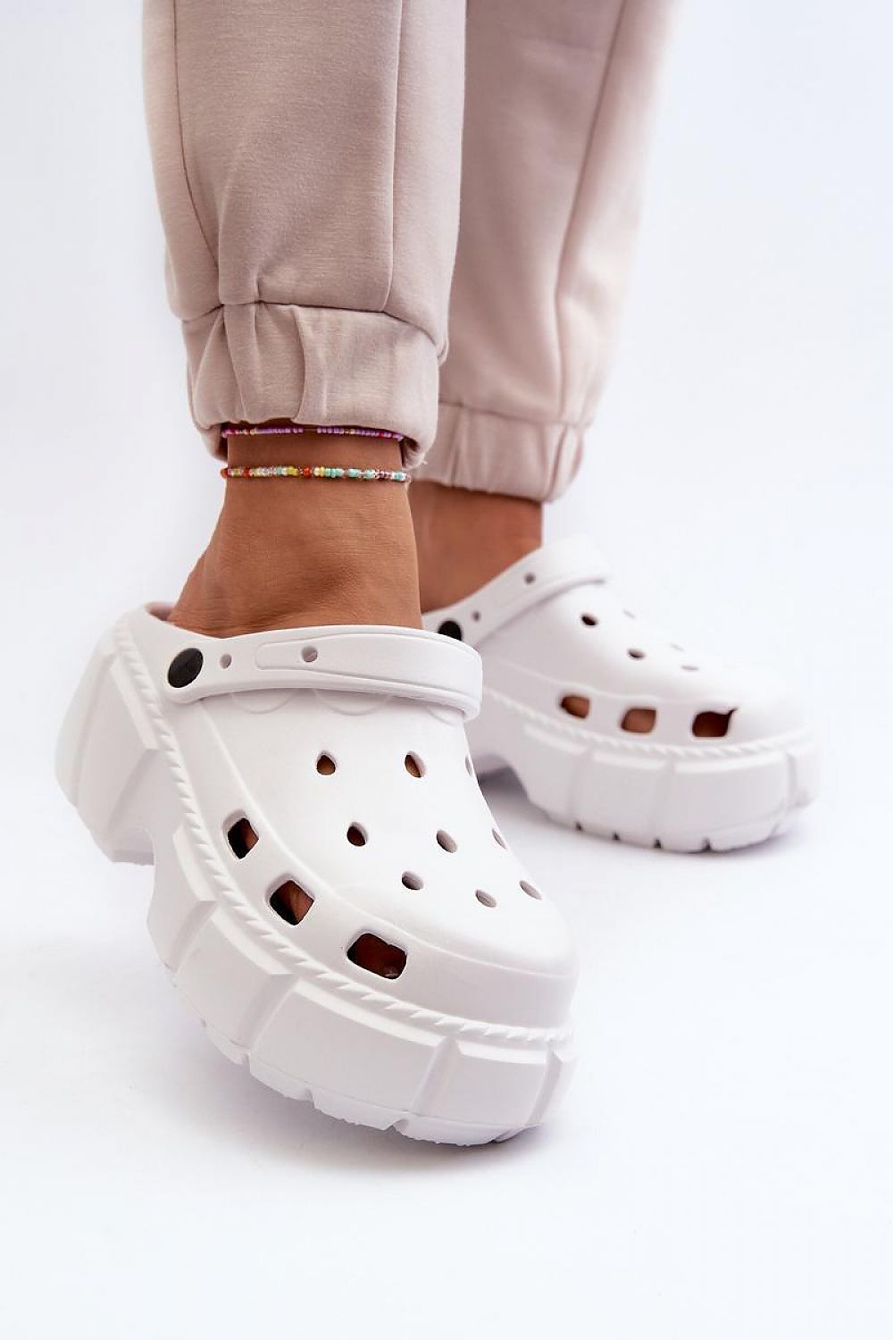  Flip-flops model 196682 Step in style 