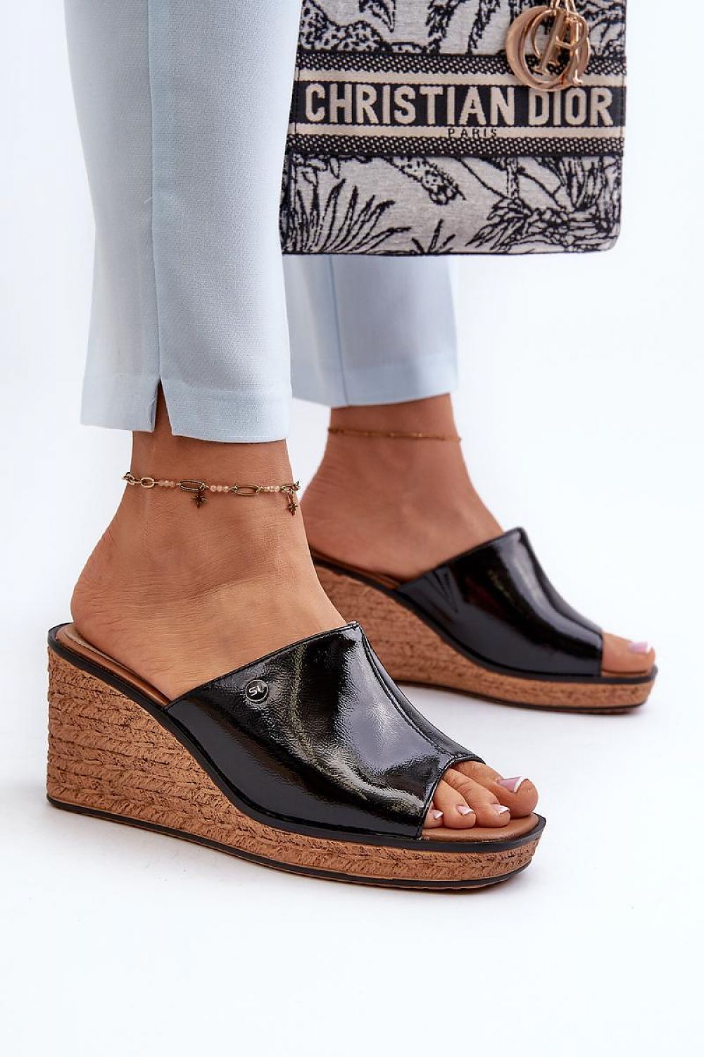  Flip-flops model 196691 Step in style 