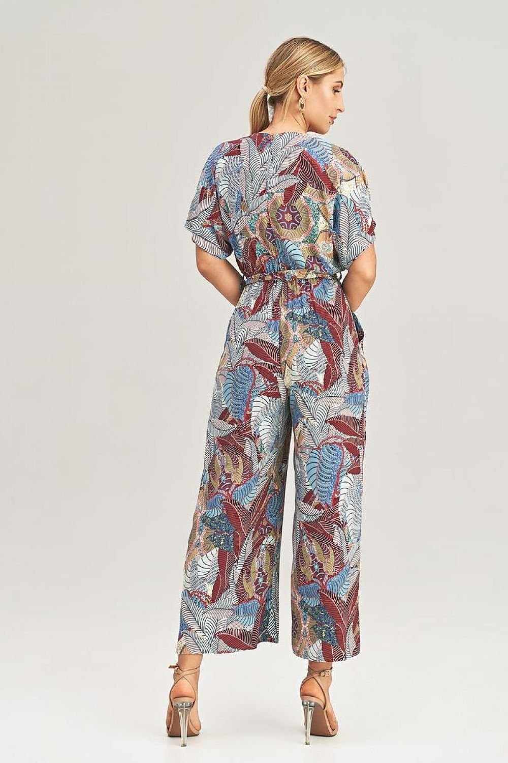  Suit model 197181 Figl 