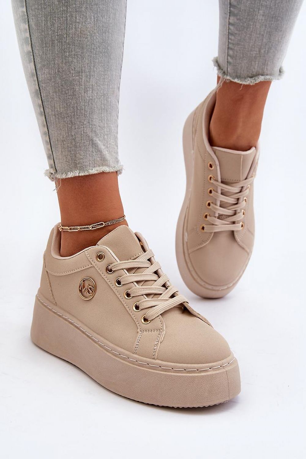  Sport Shoes model 197396 Step in style 