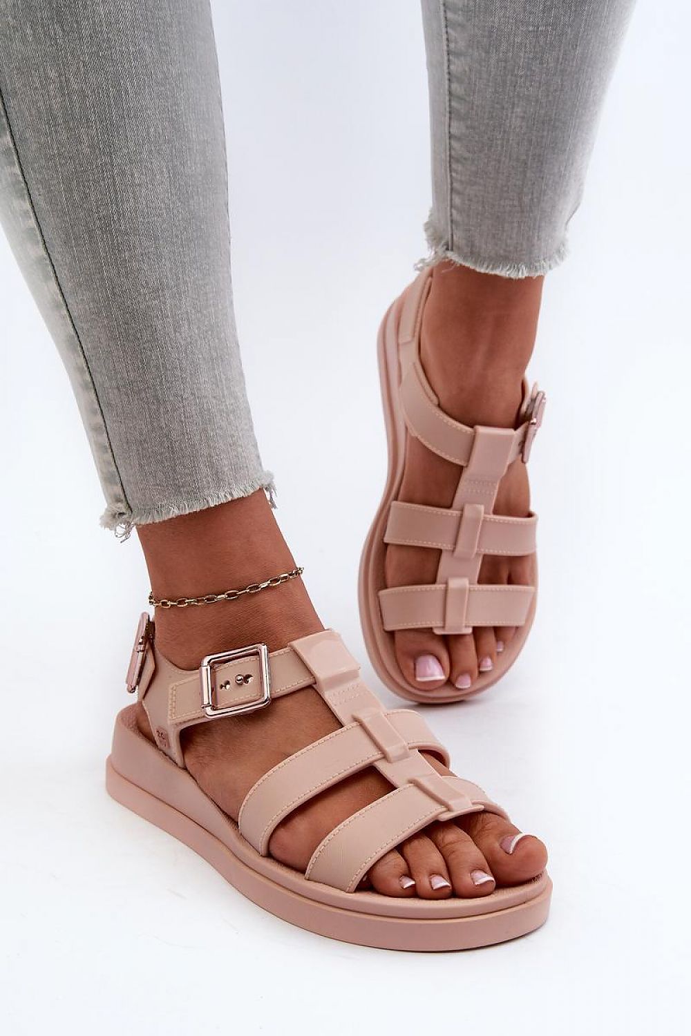  Buskin model 197579 Step in style 