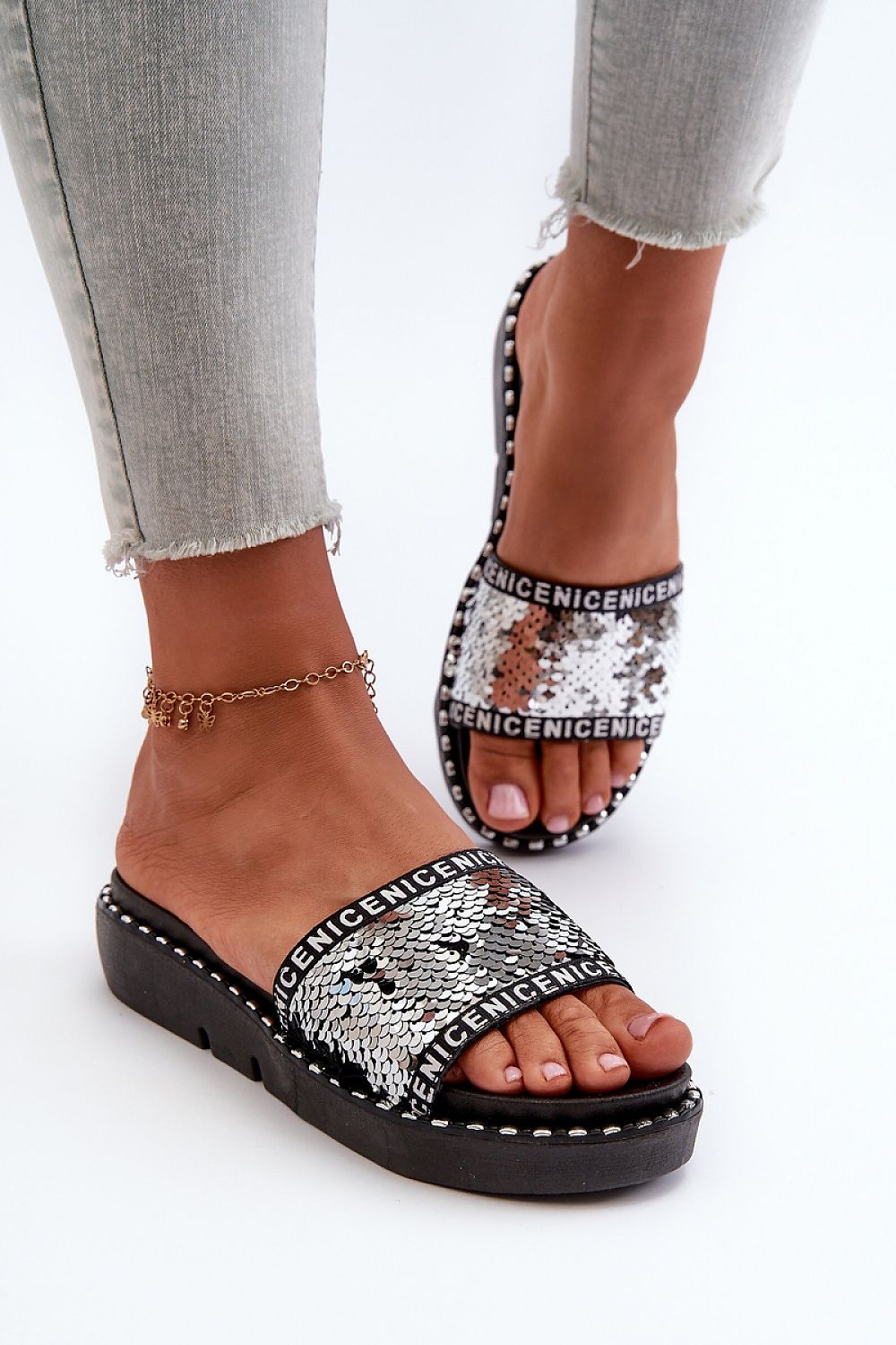  Flip-flops model 198515 Step in style 