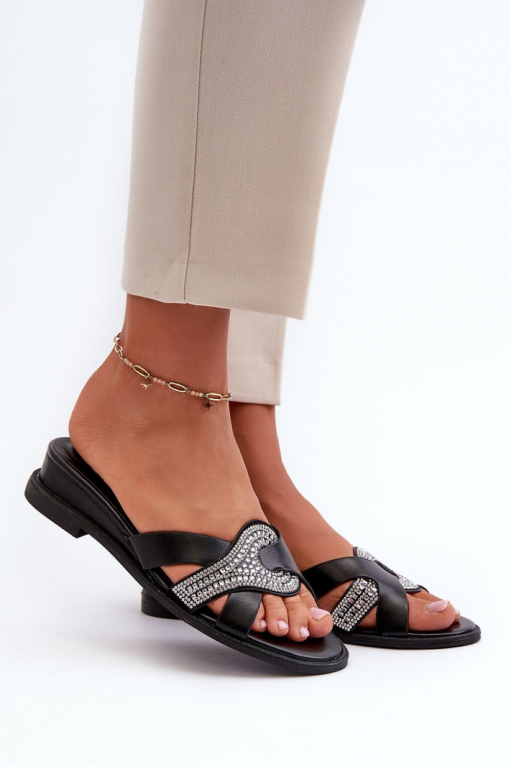  Flip-flops model 198670 Step in style 
