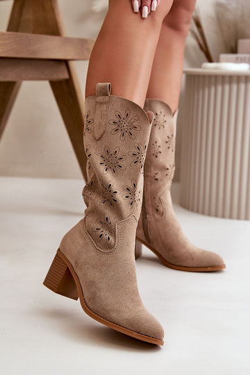  Open-work Boots model 199130 Step in style 