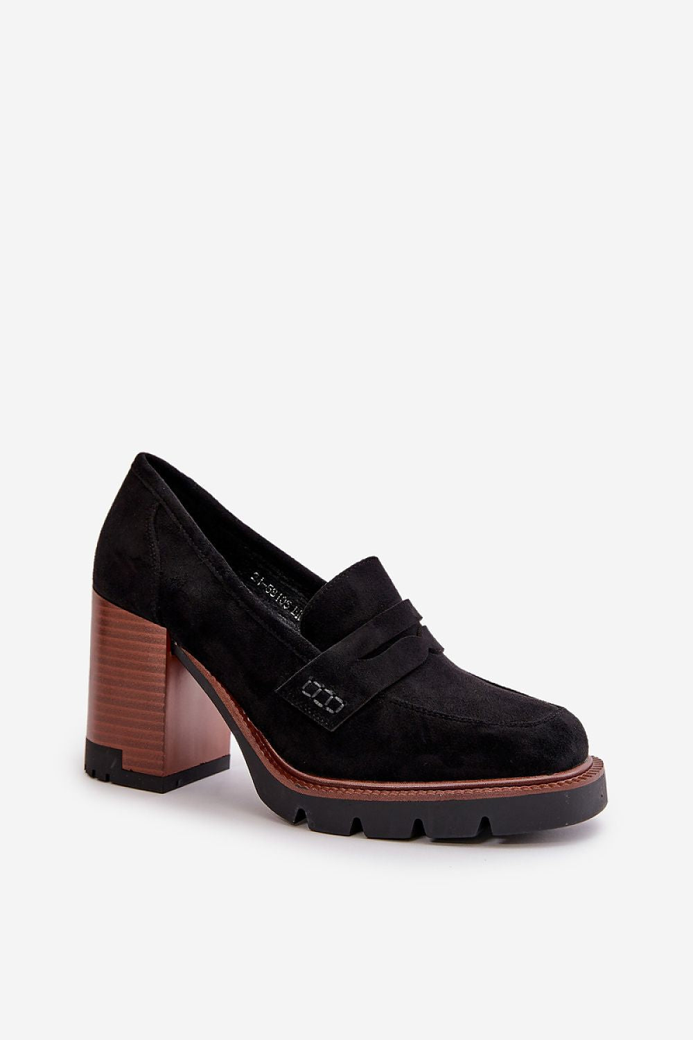  Heeled low shoes model 199177 Step in style 