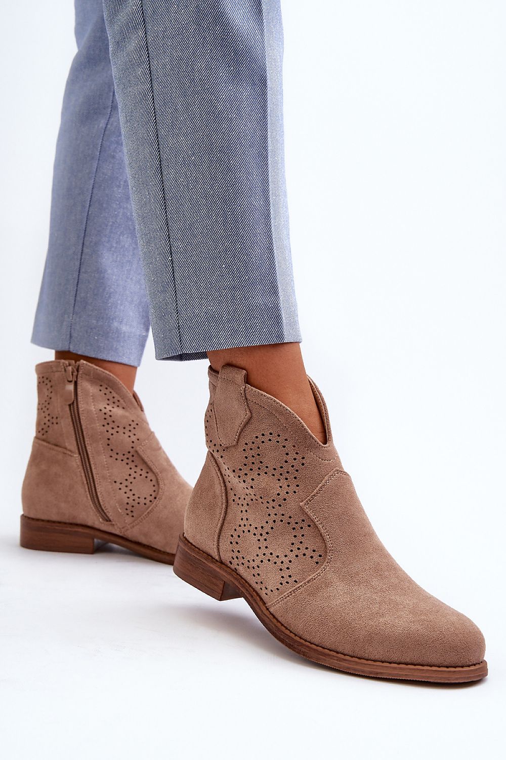  Boots model 199271 Step in style 